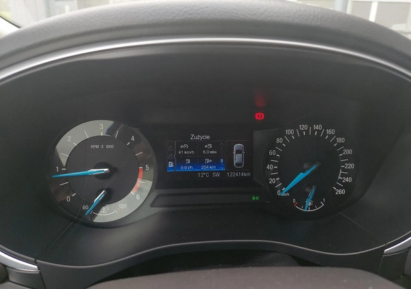 Ford Mondeo cena 62500 przebieg: 122500, rok produkcji 2018 z Tyszowce małe 704